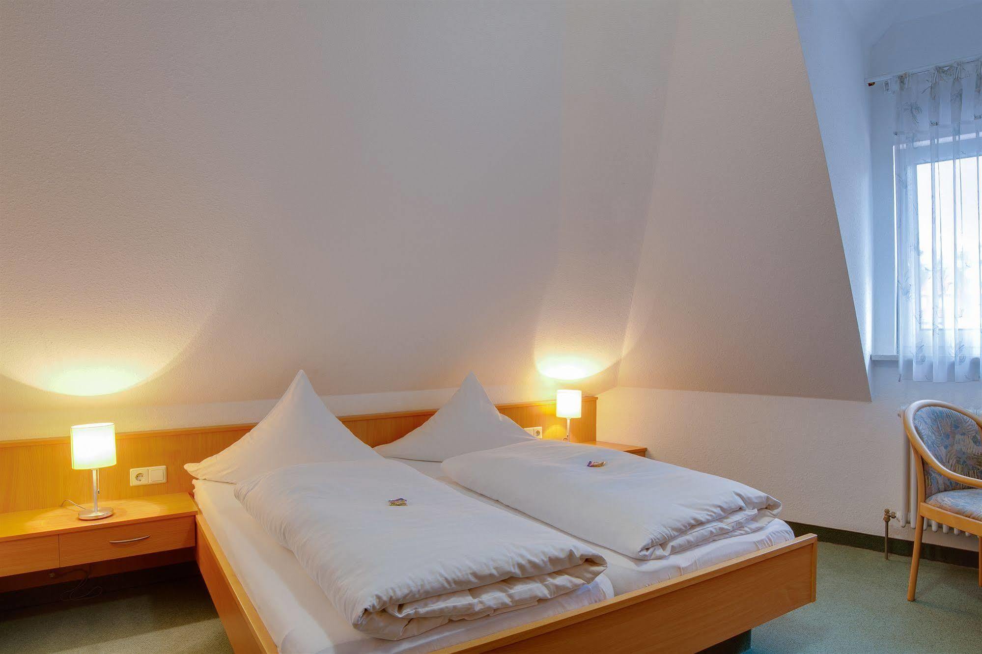 Central Hotel Friedrichshafen FDH